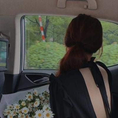 加美拉对深海怪兽吉古拉